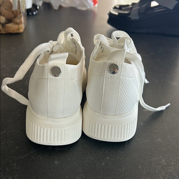 New women’s white platform sneakers- Nordstrom BP brand - NWO box - Picture 7 of 7